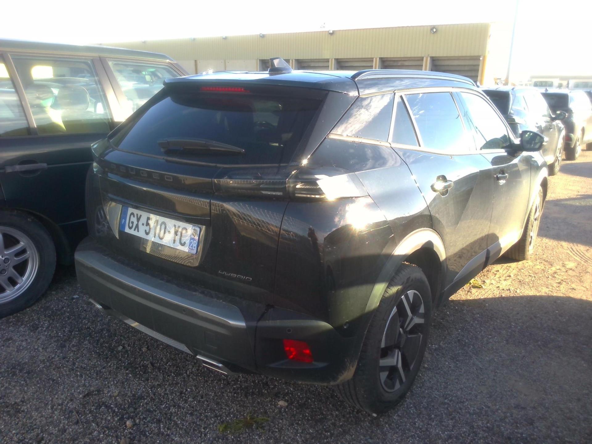 Peugeot 2008 Hybrid 136 e-DCS6 Allure 2024