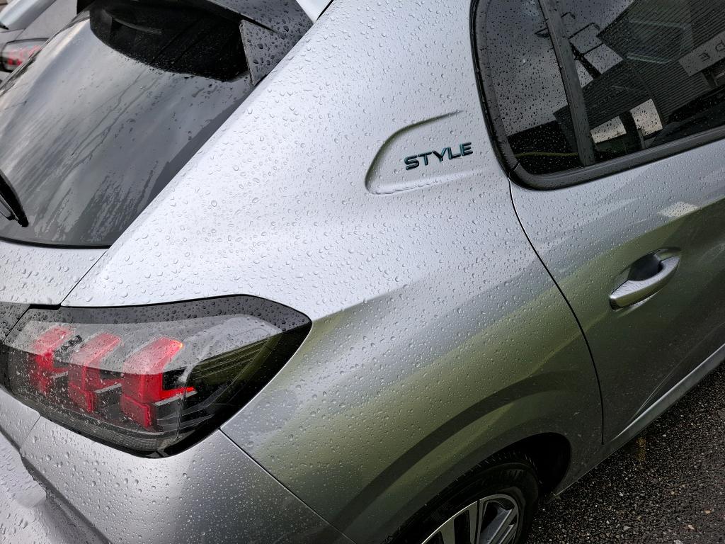 Peugeot 208 PureTech 100 S&S BVM6 Style 2023