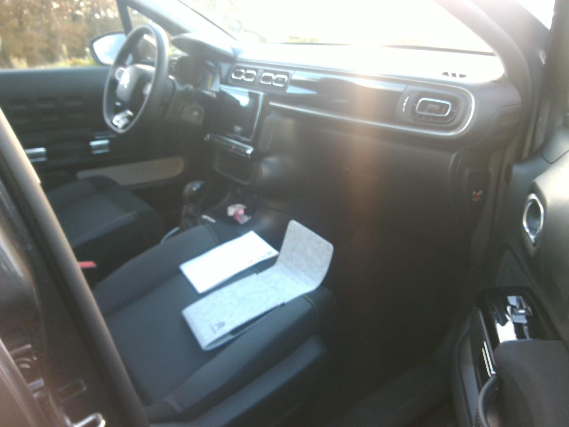 Citroen C3 PureTech 83 S&S BVM5 Shine 2023