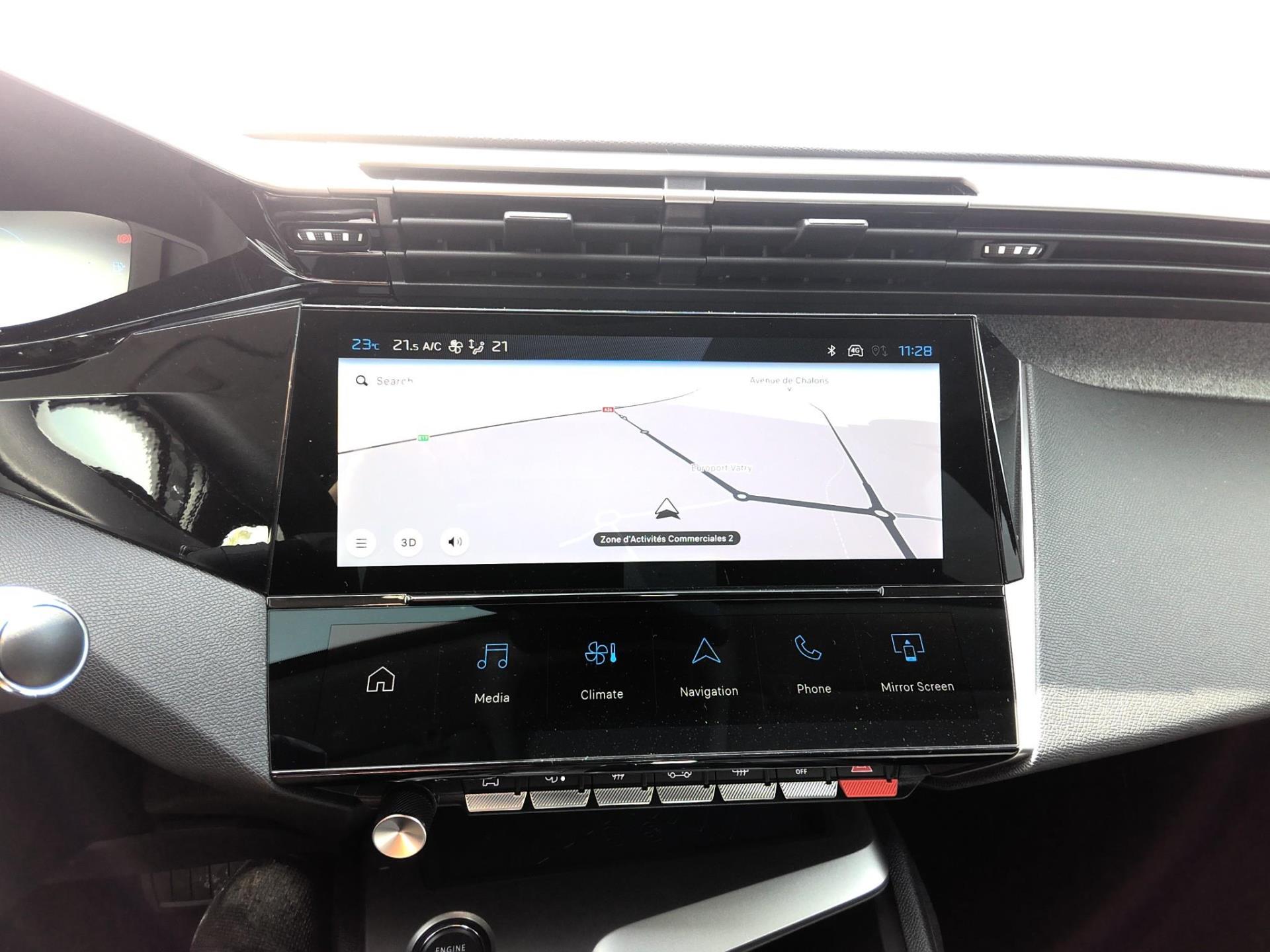 Peugeot 308 SW Hybrid 145 e-DCS6 Allure 2025