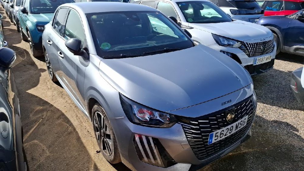Foto Peugeot 208 6