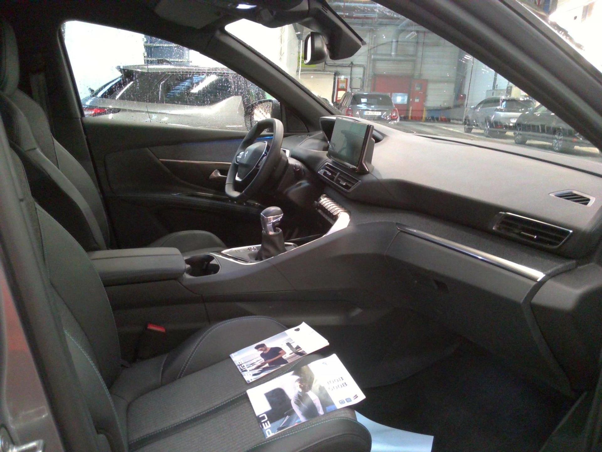 Peugeot 5008 PureTech 130ch S&S BVM6 Allure Pack 2023