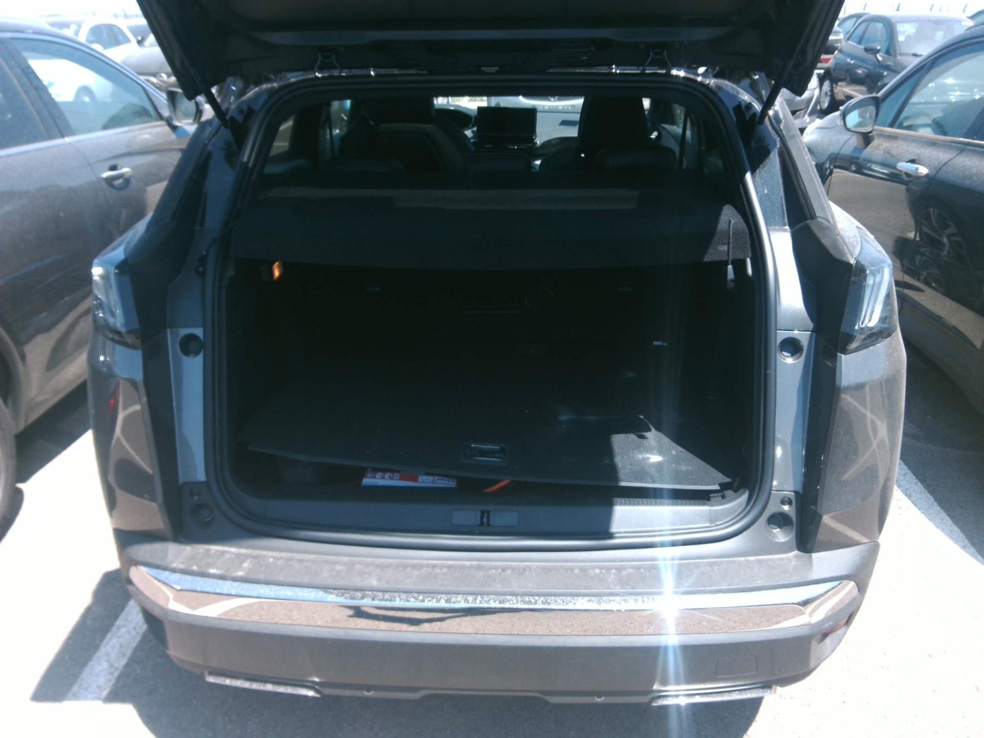 Peugeot 3008 Hybrid 225 e-EAT8 GT 2023