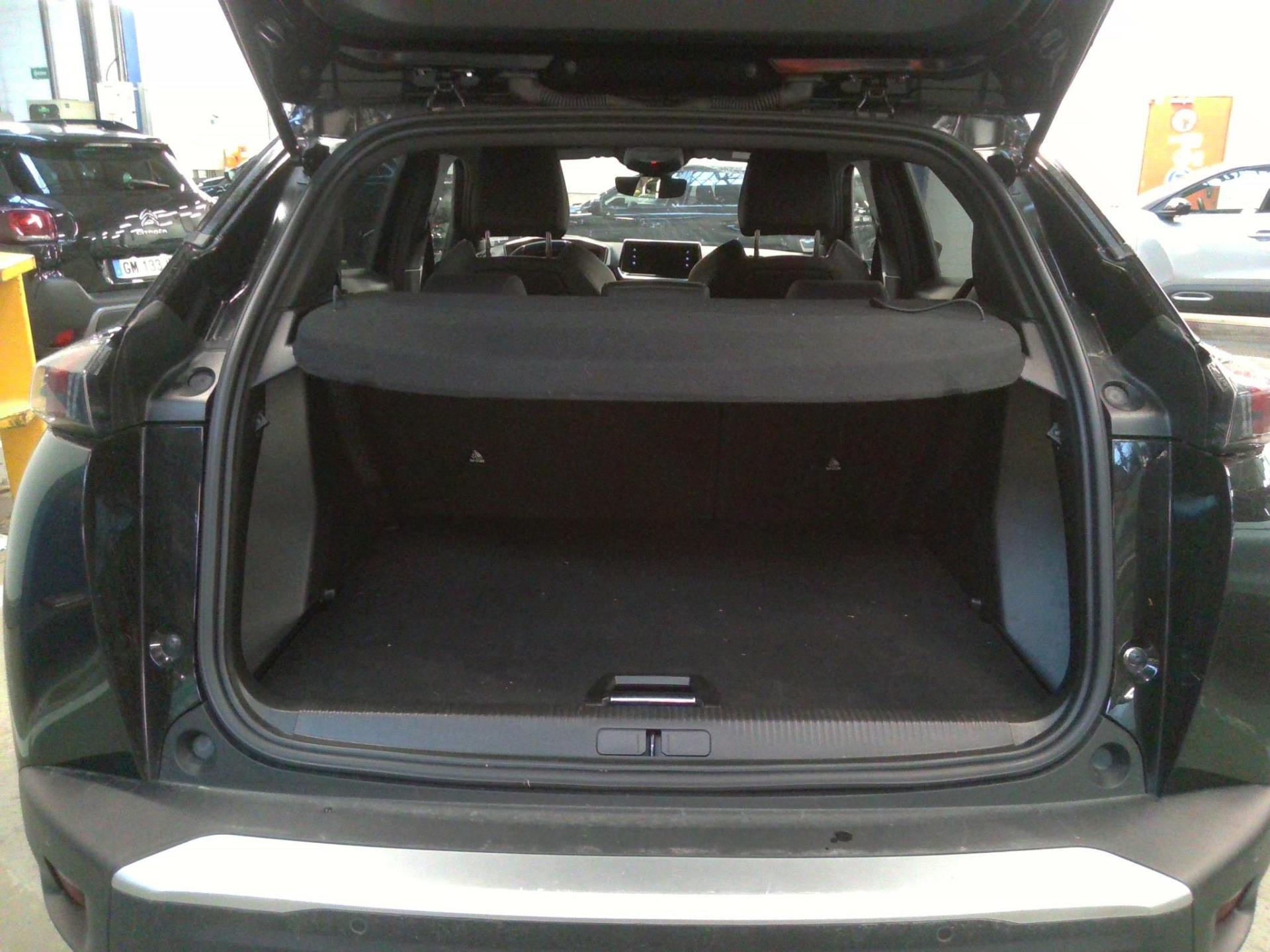 Peugeot 2008 PureTech 130 S&S EAT8 GT 2023