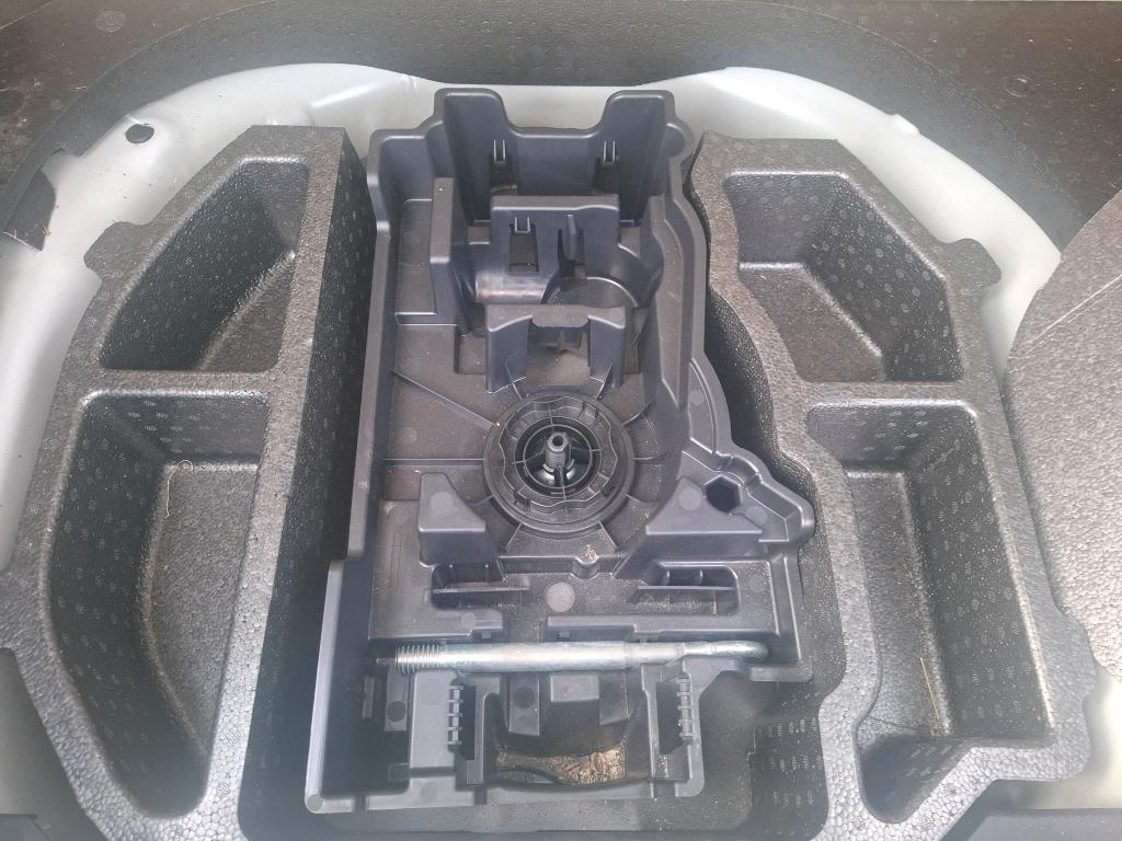 Peugeot 208 BLUEHDI 100 S&S BVM6 PREMIUM 2023