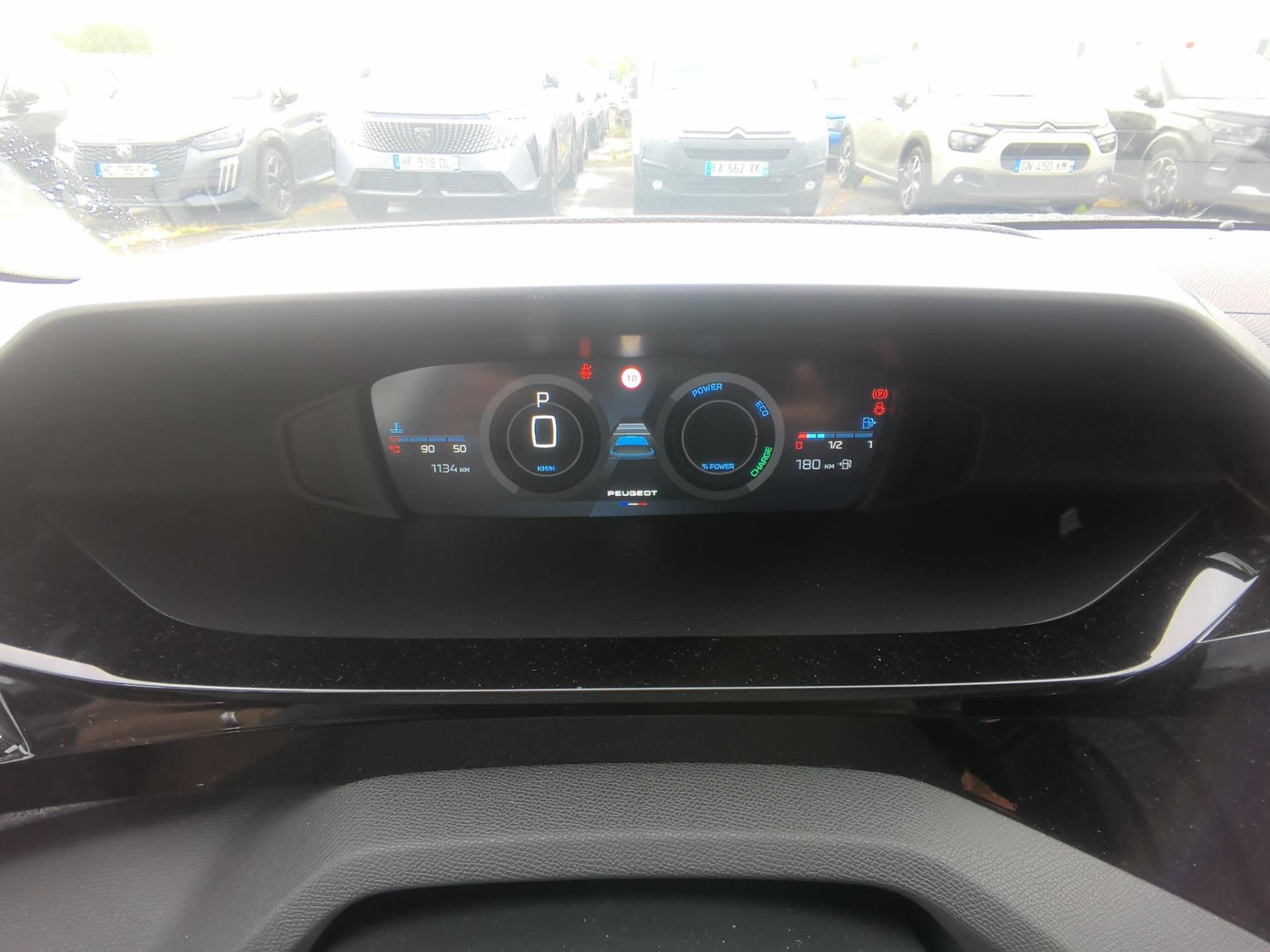Peugeot 308 Hybrid 145 e-DCS6 Allure 2026