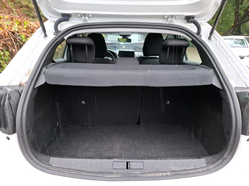 Peugeot 208 BlueHDi 100 S&S BVM6 Active 2021