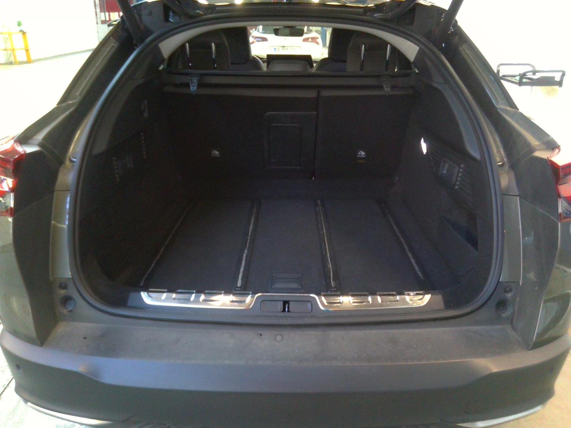 Citroen C5 X PureTech 180 S&S EAT8 Shine Pack 2022