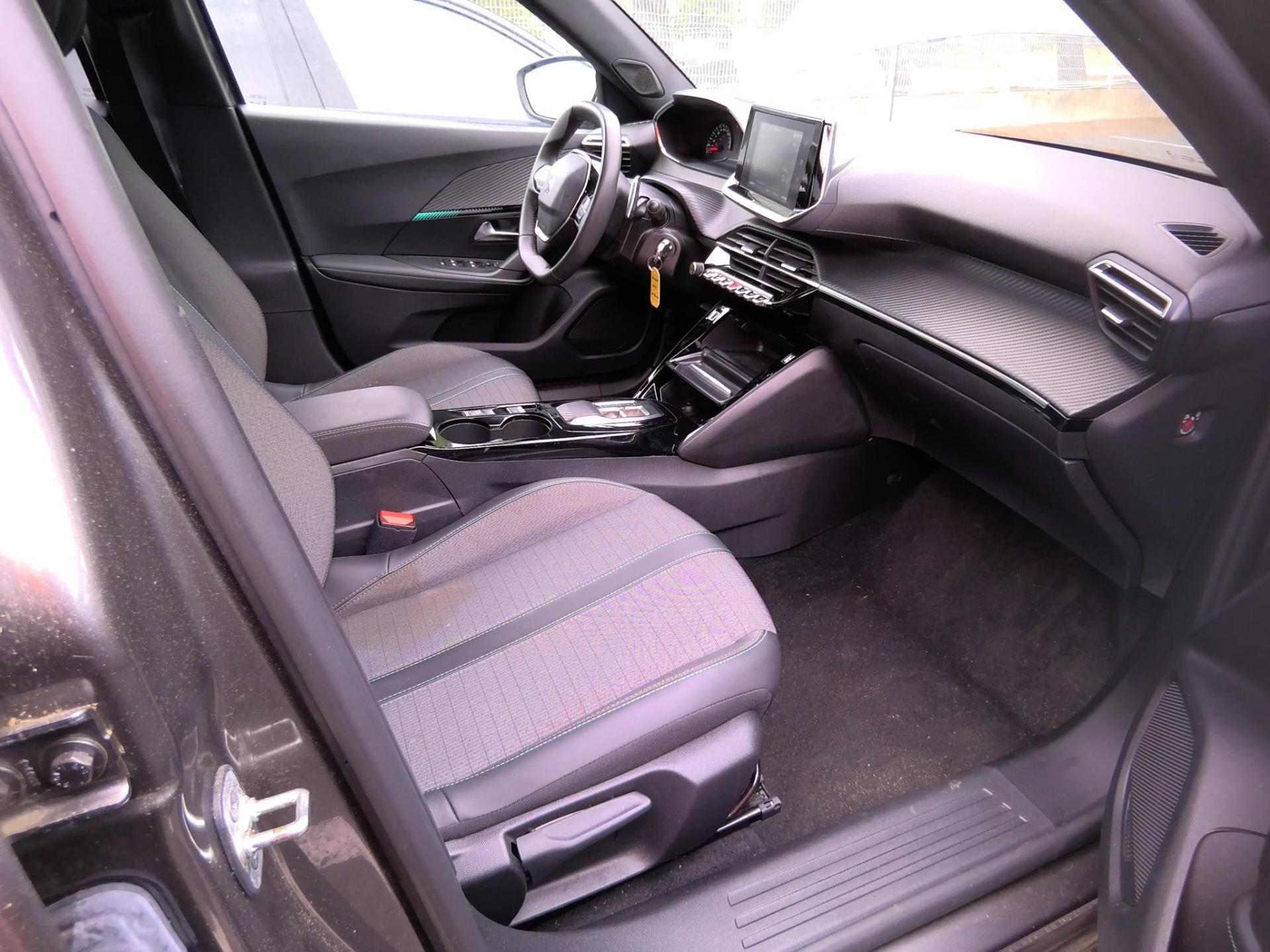Peugeot 2008 PureTech 130 S&S EAT8 Allure 2023