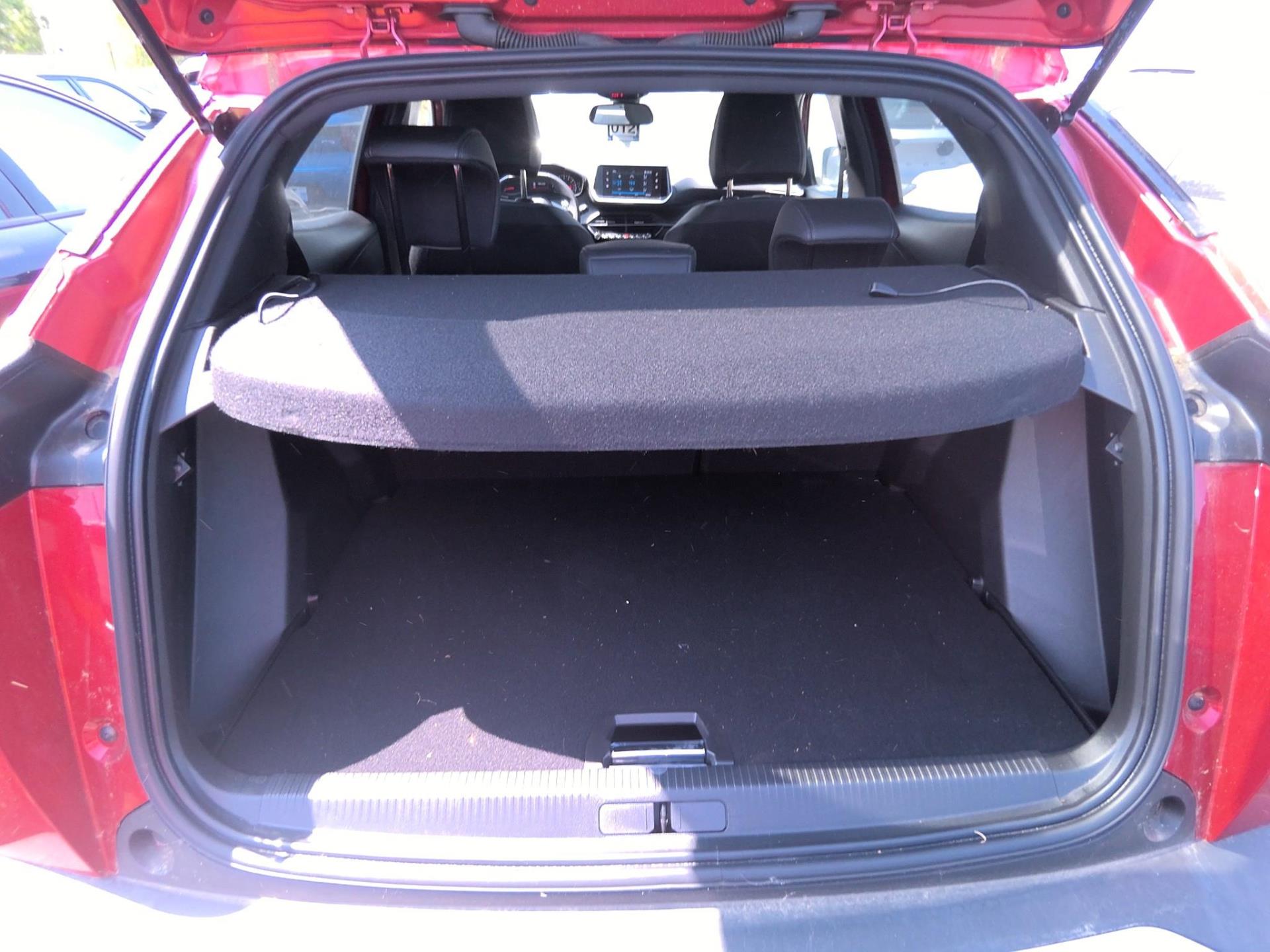 Peugeot 2008 PureTech 130 S&S EAT8 Allure 2023