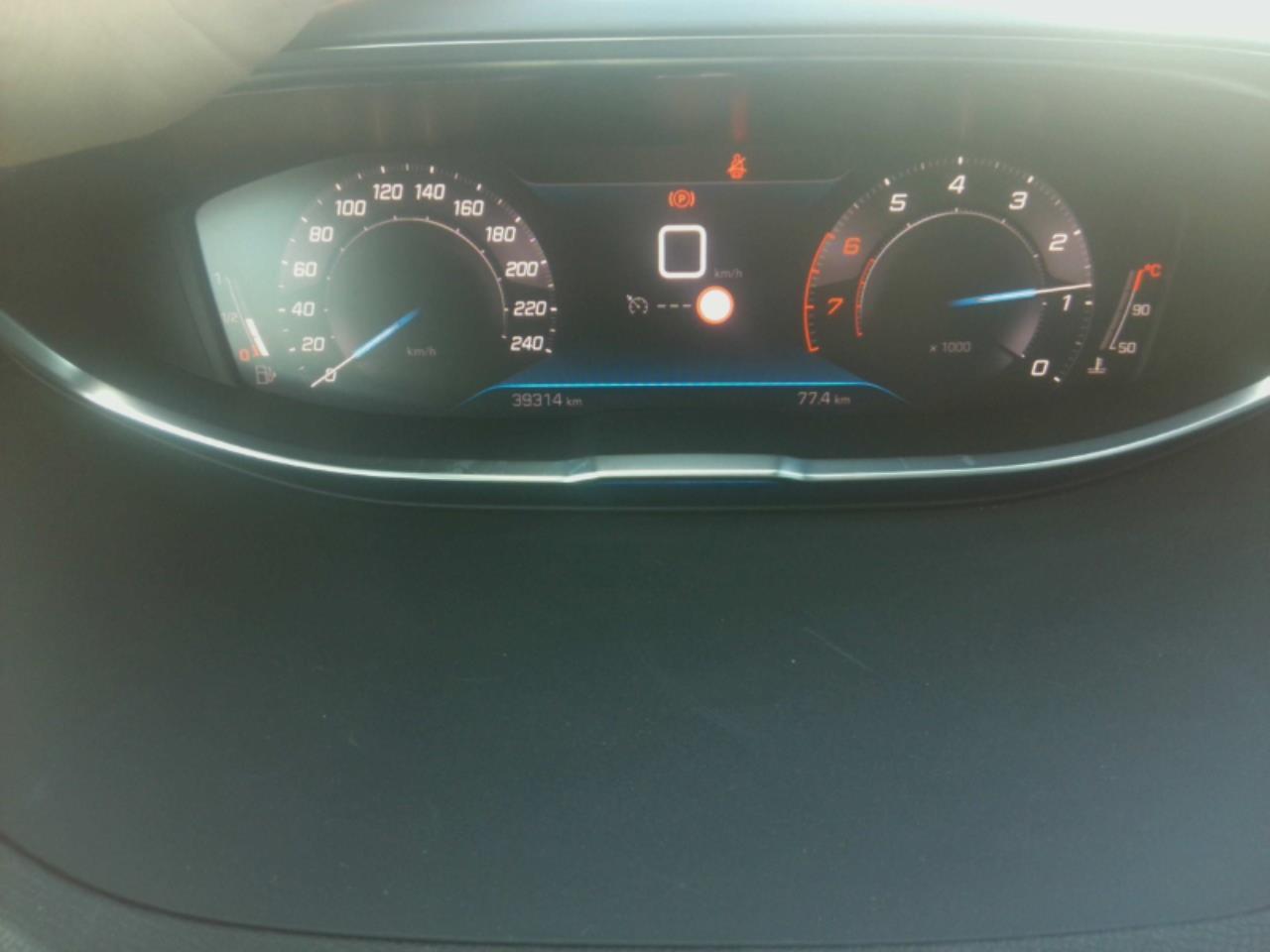 Foto Peugeot 5008 2