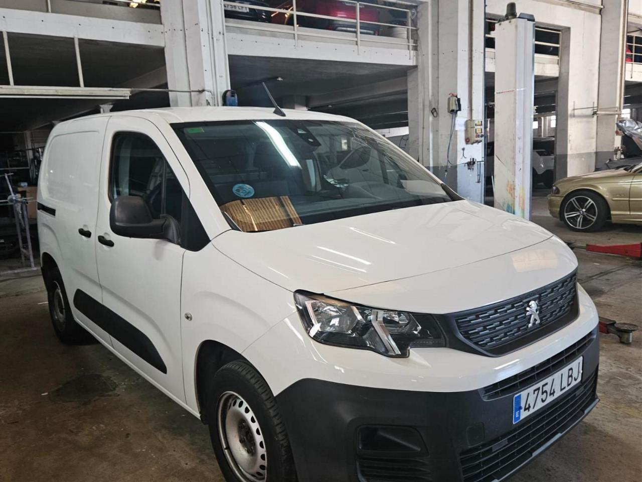 Foto Peugeot Partner 8