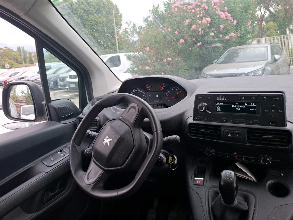 Peugeot PARTNER FOURGON STANDARD 650 KG BLUEHDI 100 S&S BVM5 PREMIUM 2021