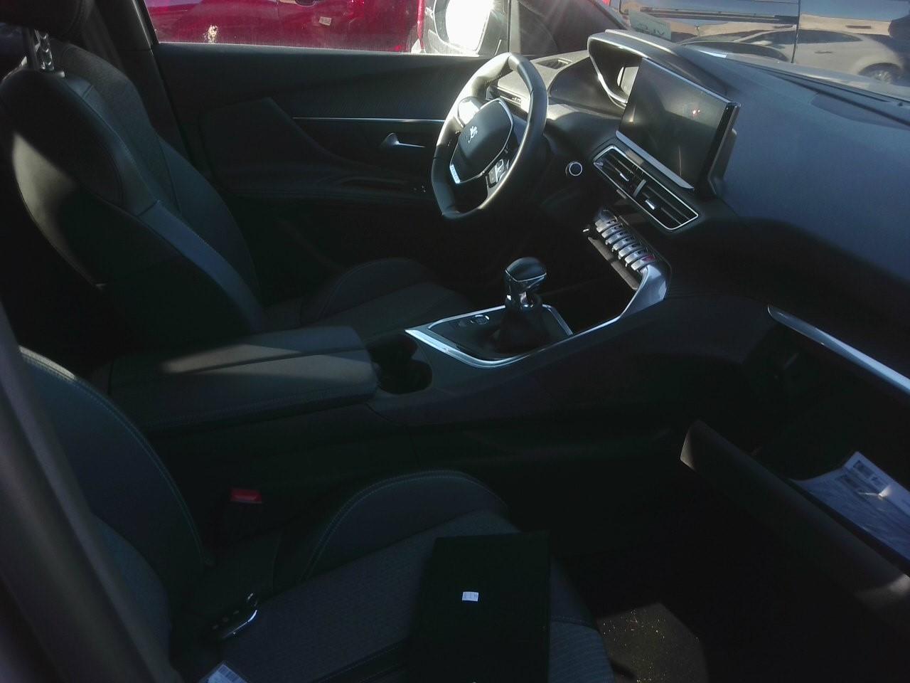 Foto Peugeot 3008 8