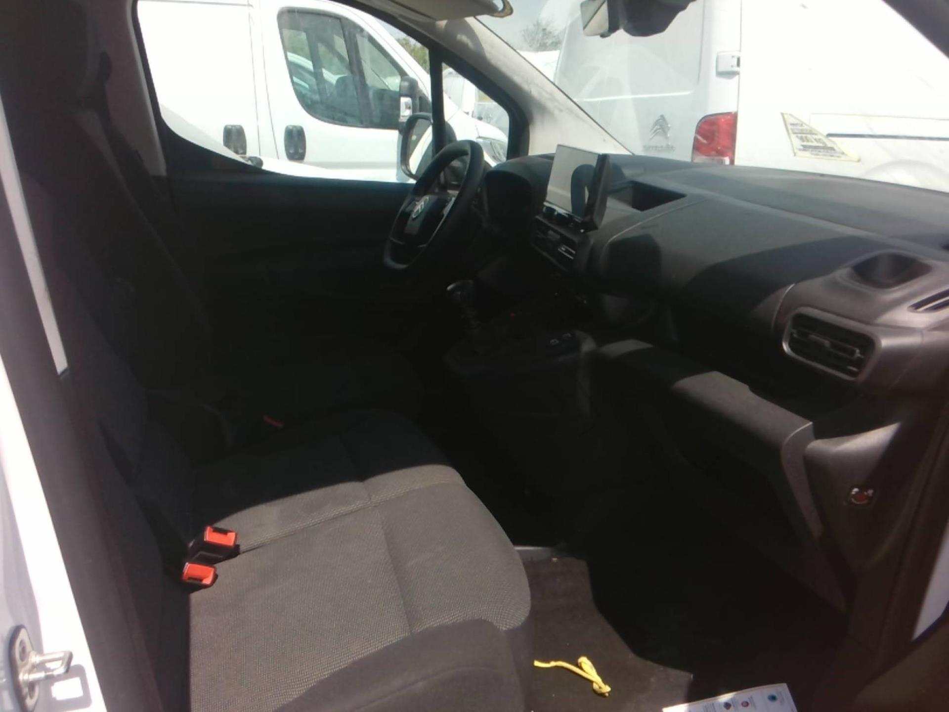 Citroen BERLINGO VAN TAILLE XL 950KG BLUEHDI 100 S&S BVM6 2024