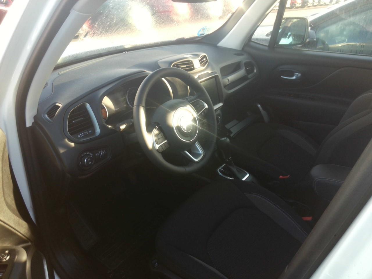 Foto Jeep Renegade 9