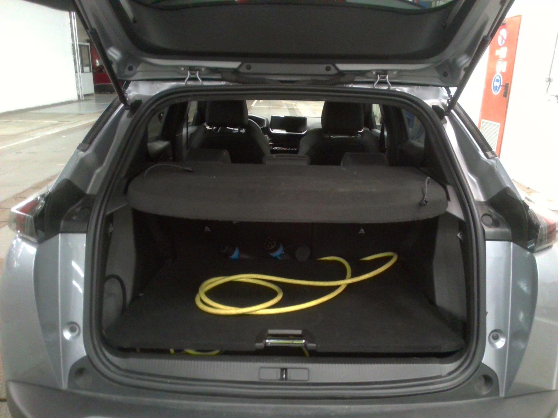 Peugeot 2008 Electrique 136 ch GT 2022