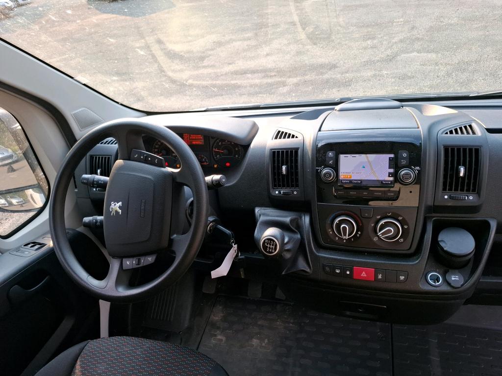 Peugeot BOXER TOLE 335 L2H2 BLUEHDI 140 S&S ASPHALT 2021
