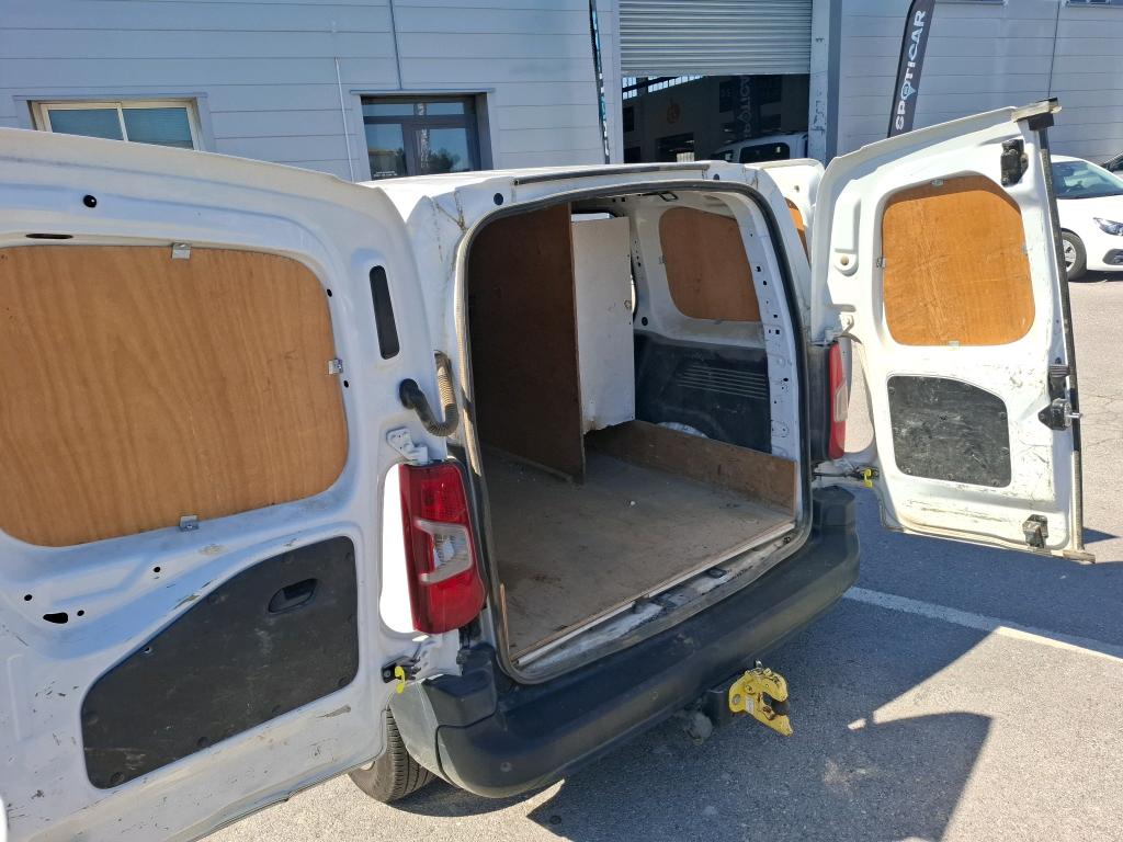 Peugeot PARTNER FOURGON STANDARD 650 KG BLUEHDI 100 S&S BVM5 PREMIUM 2021