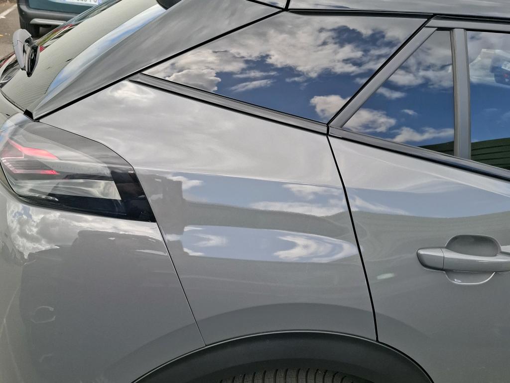 Peugeot 2008 Hybrid 145 e-DCS6 GT 2025