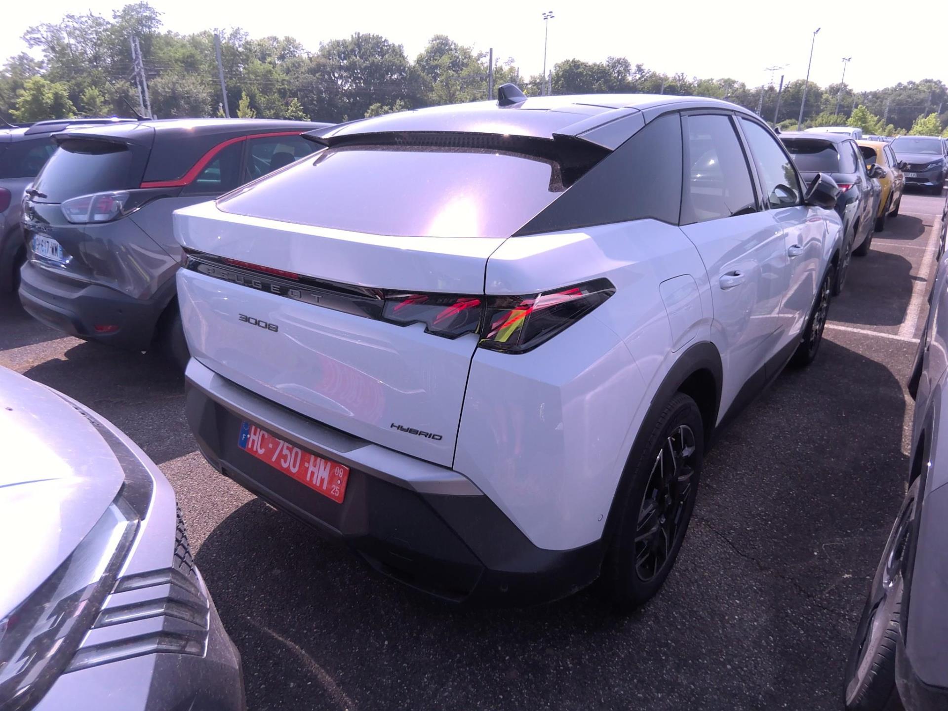 Peugeot 3008 Hybrid 136 e-DCS6 GT 2025