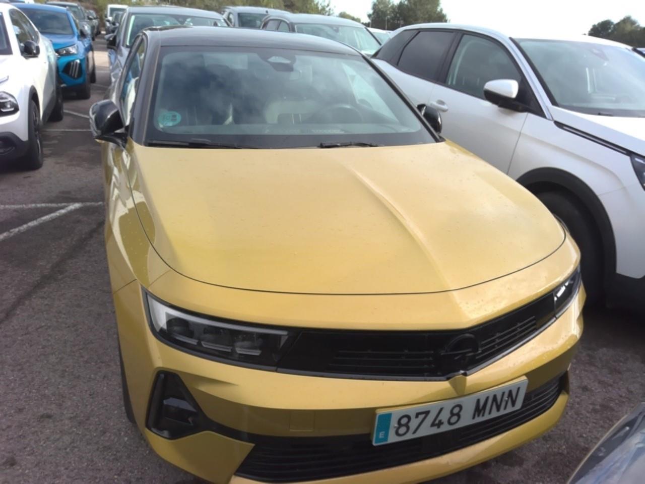 Opel Astra Astra 5P GS 1.2T XHT MT6 S/S 130 CV (96kW)