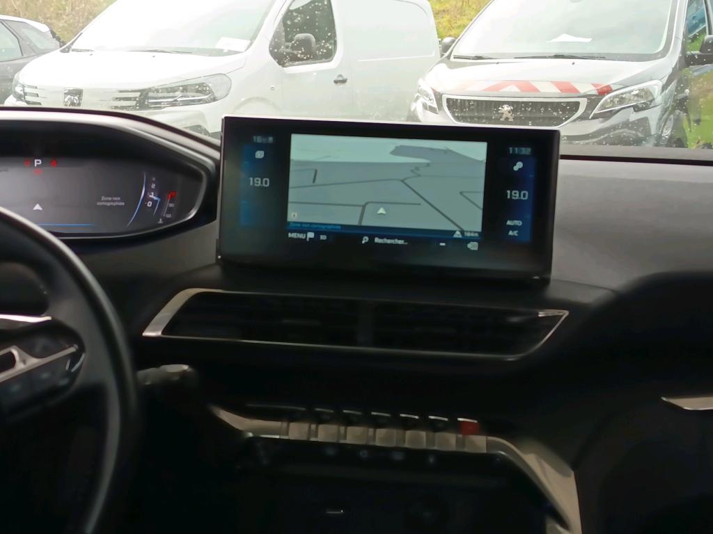 Peugeot 3008 BlueHDi 130ch S&S EAT8 Active Pack 2022