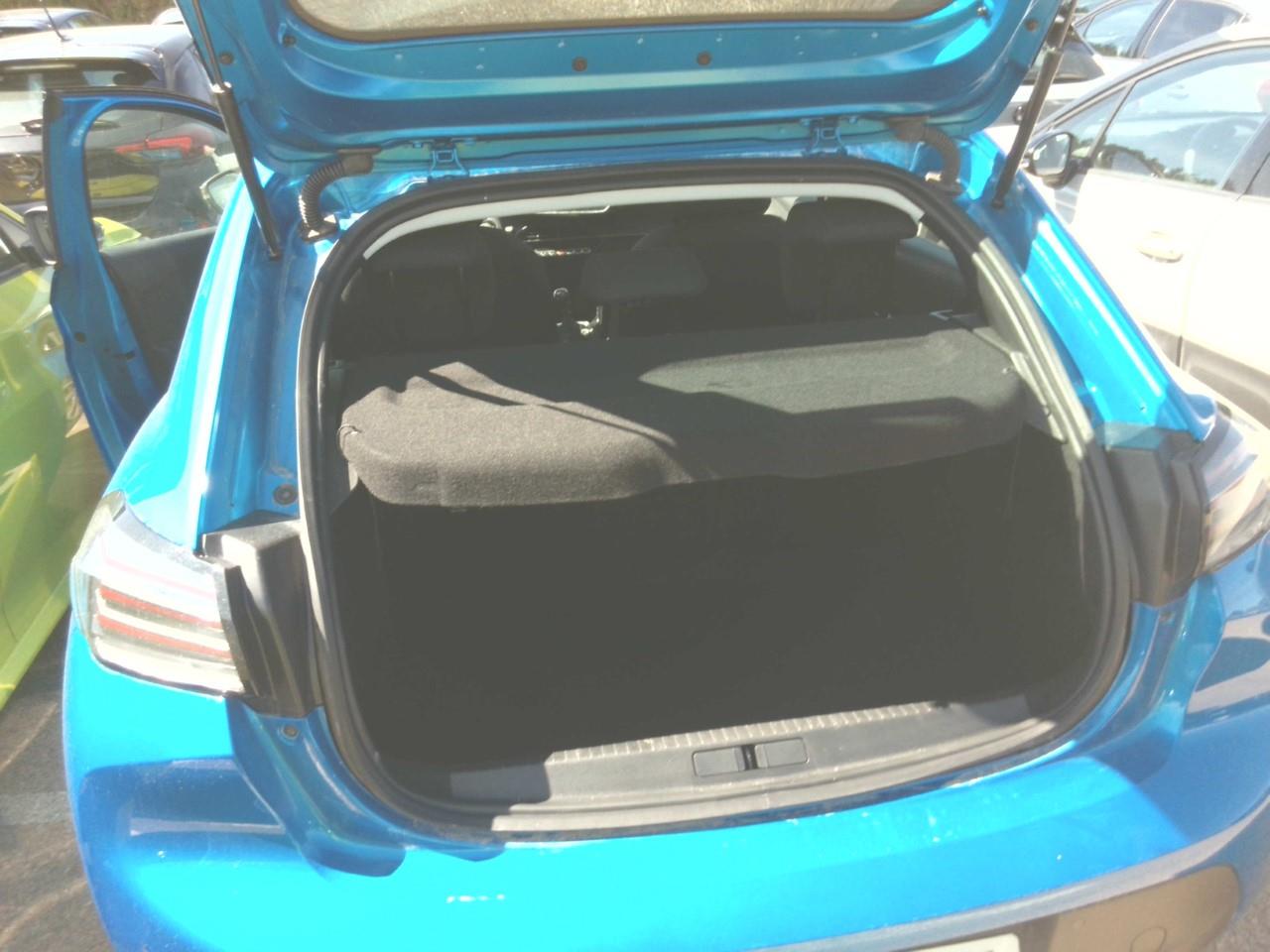 Foto Peugeot 208 7