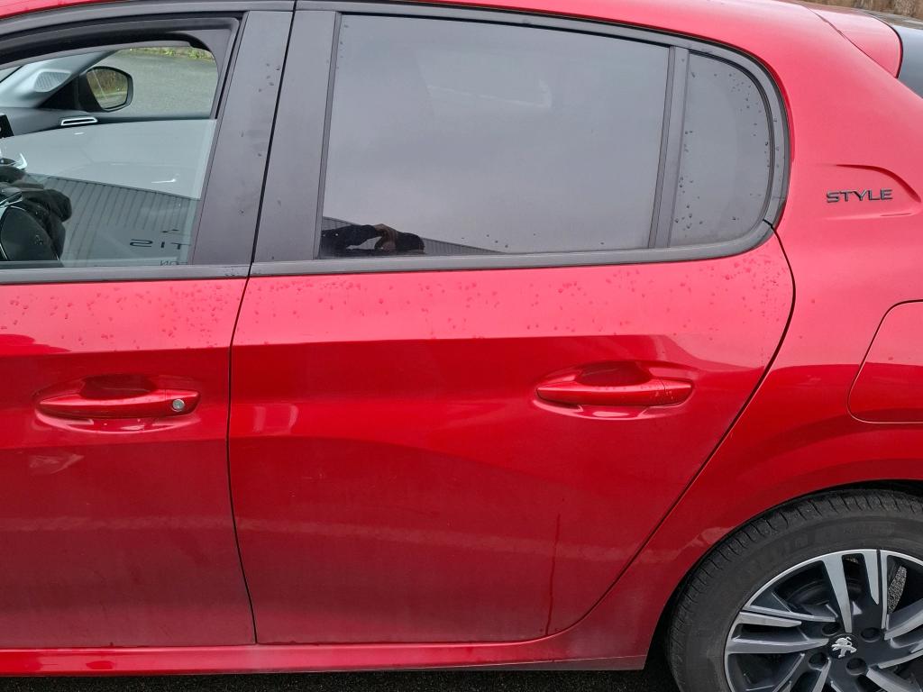 Peugeot 208 PureTech 100 S&S BVM6 Style 2023