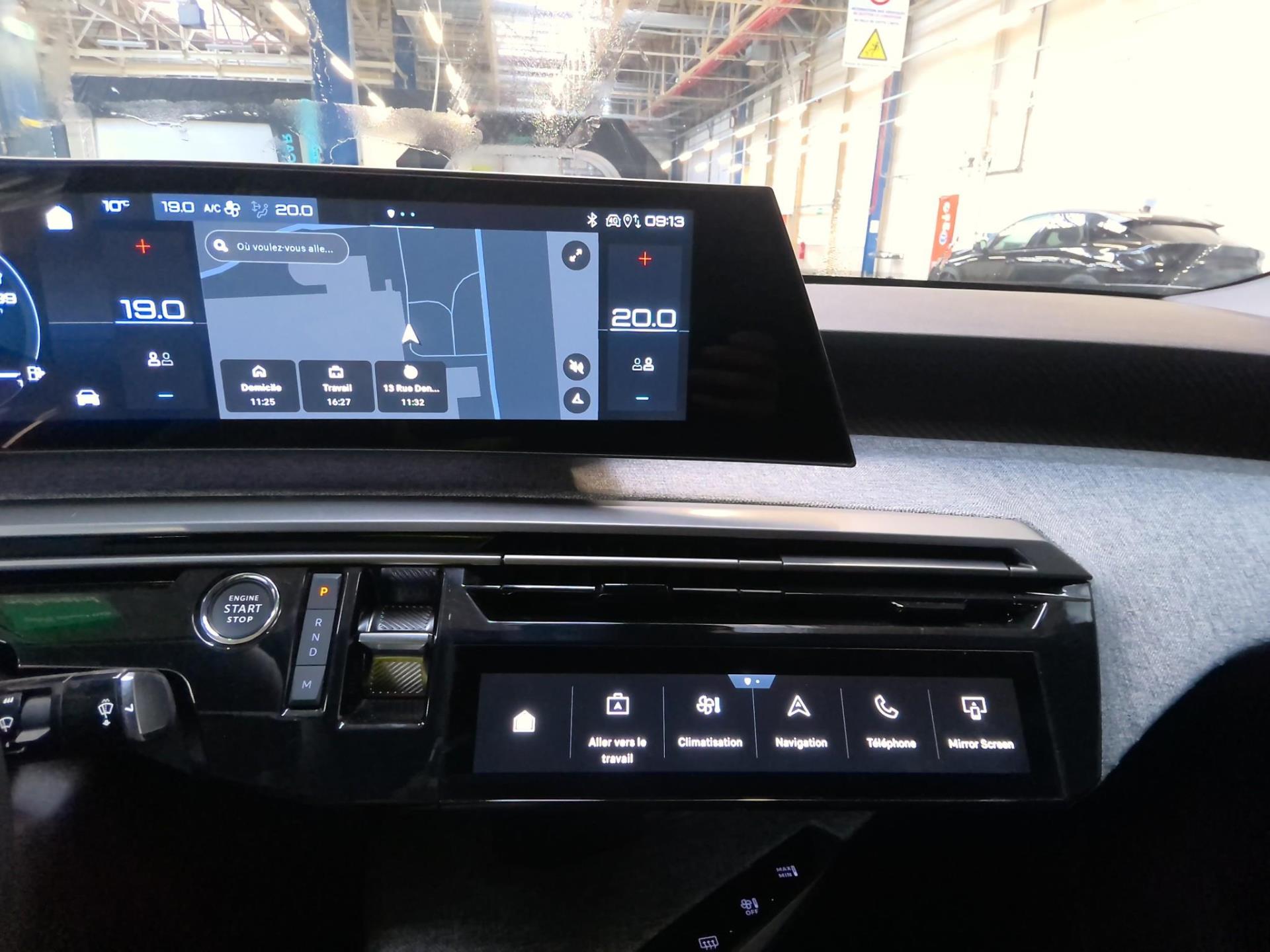 Peugeot 3008 Hybrid 136 e-DCS6 Allure 2024
