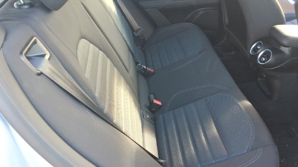 Foto Alfa Romeo Stelvio 8