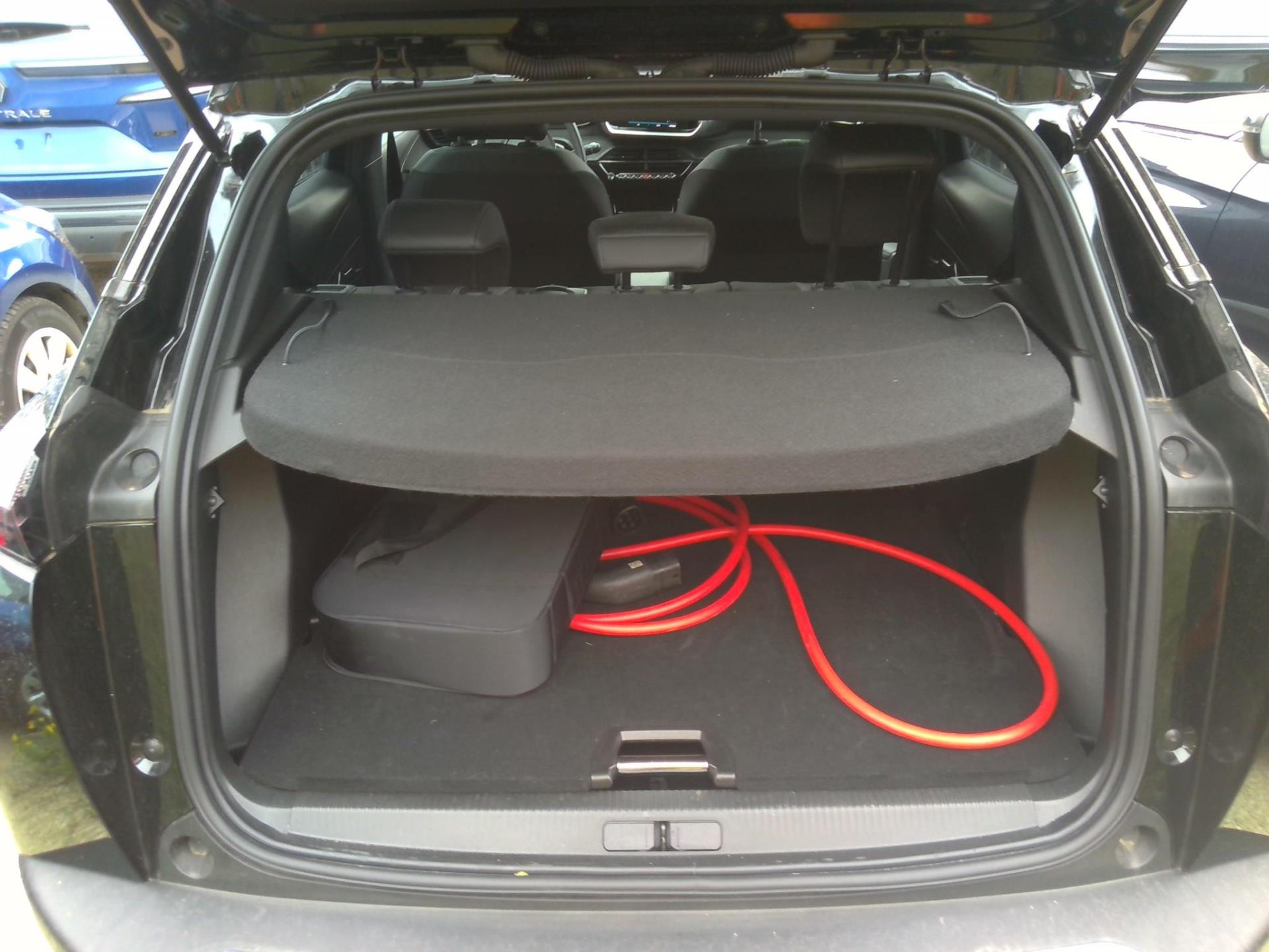 Peugeot 2008 Electrique 136 ch Allure 2023