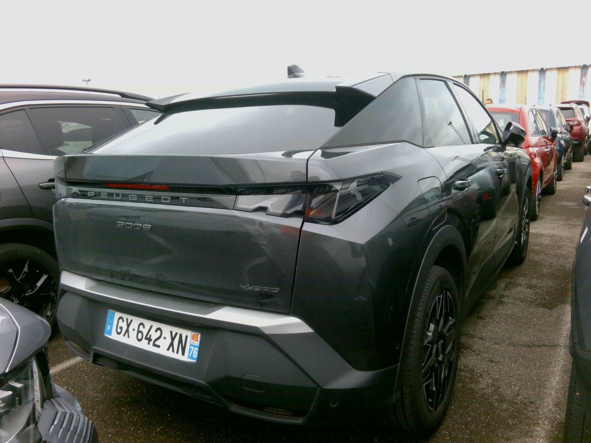 Peugeot 3008 Hybrid 136 e-DCS6 GT 2024