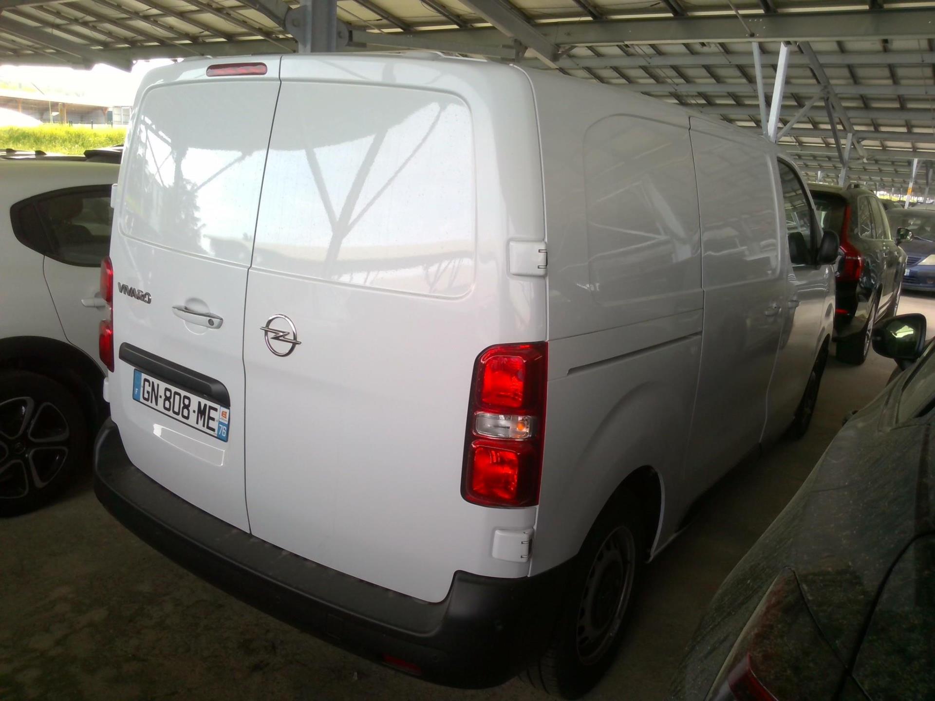 Opel VIVARO FGN TAILLE M BLUEHDI 120 S&S BVM6  2023