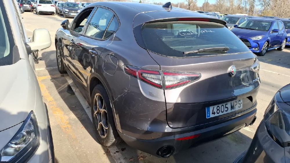 Foto Alfa Romeo Stelvio 7