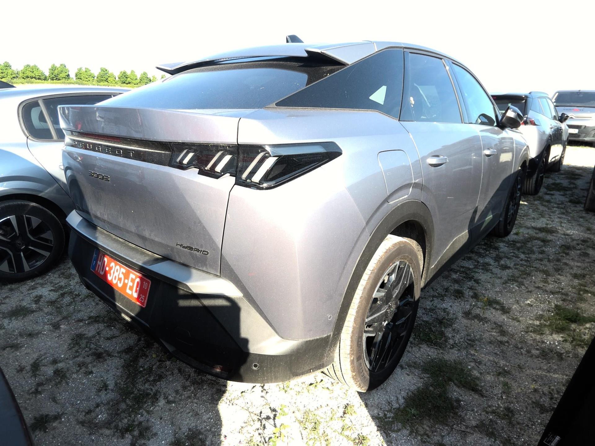 Peugeot 3008 Hybrid 145 e-DCS6 Allure 2025