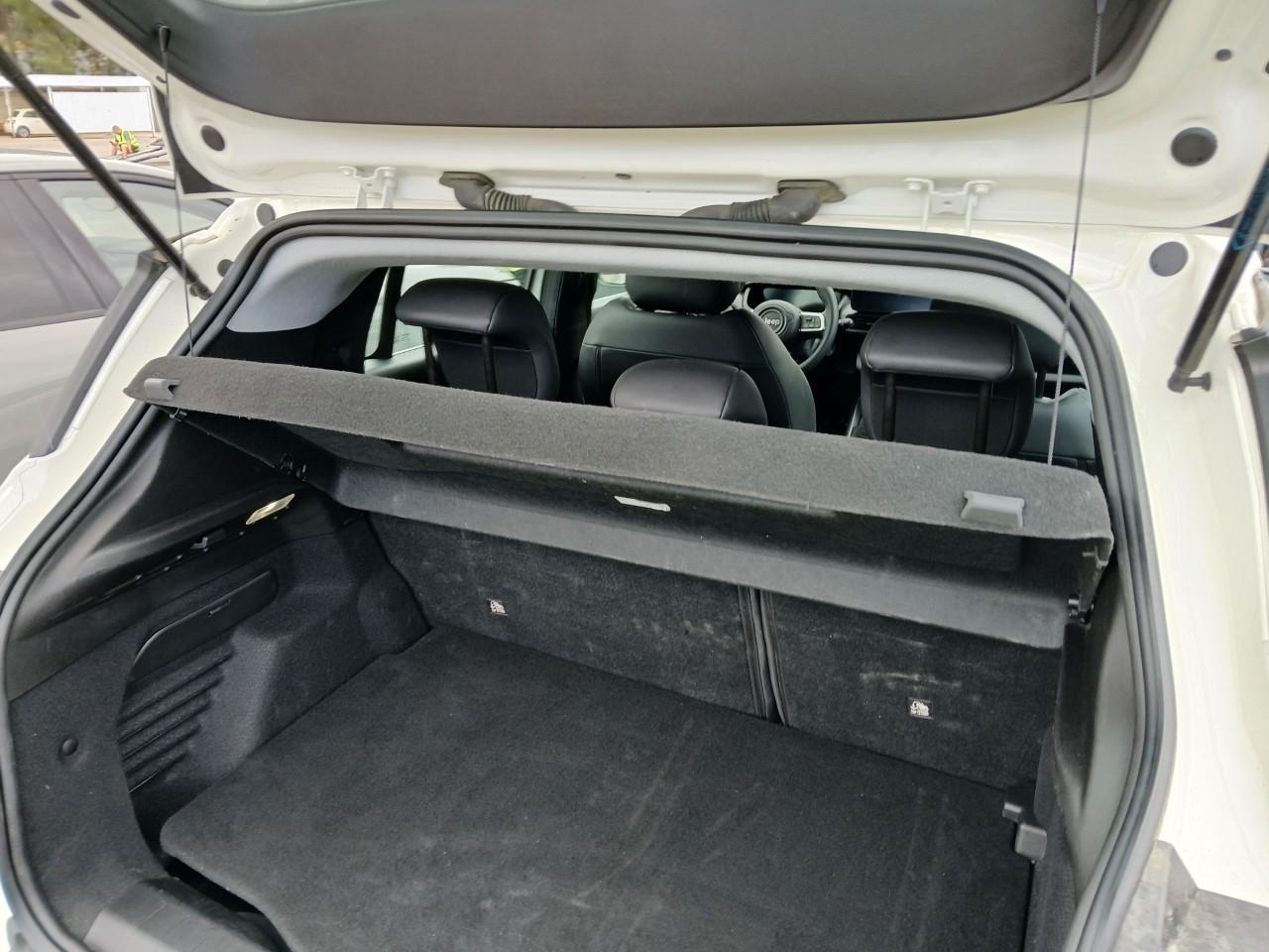 Foto Jeep AVENGER 7