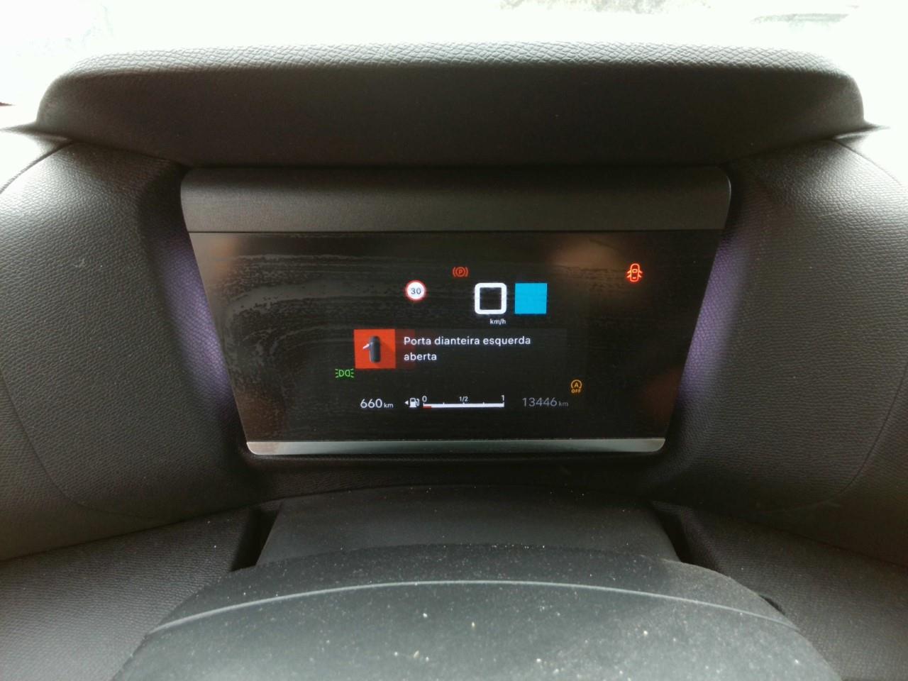 Foto Citroën C4 X 10
