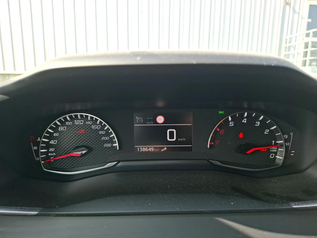 Peugeot 2008 BlueHDi 110 S&S BVM6 Active Business 2020