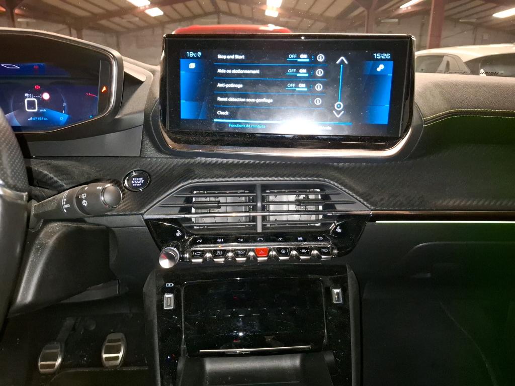 Peugeot 2008 PureTech 130 S&S BVM6 GT 2021