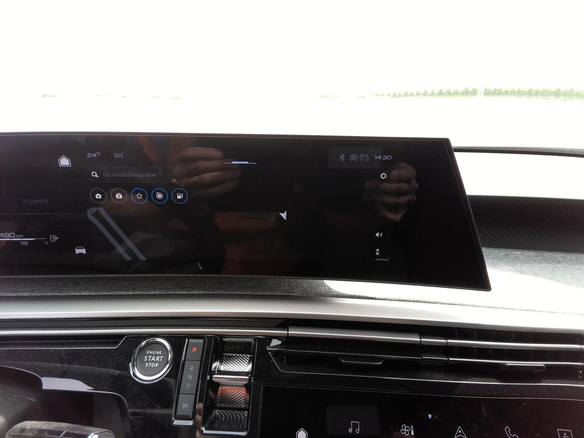 Peugeot 5008 Hybrid 136 e-DCS6 Allure 2024