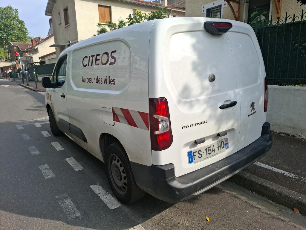 Peugeot PARTNER FOURGON LONG 950 KG BLUEHDI 130 S&S EAT8 ASPHALT 2020