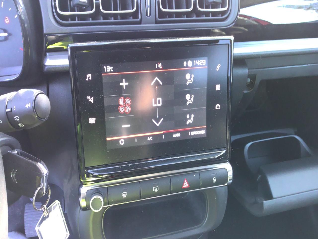 Foto Citroën C3 Origin 9