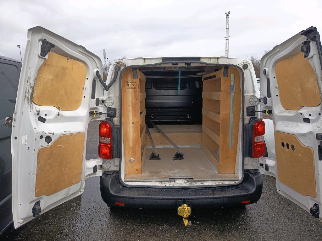 Peugeot EXPERT FGN TOLE STANDARD 2.0 BLUEHDI 120 S&S BVM6 ASPHALT 2020