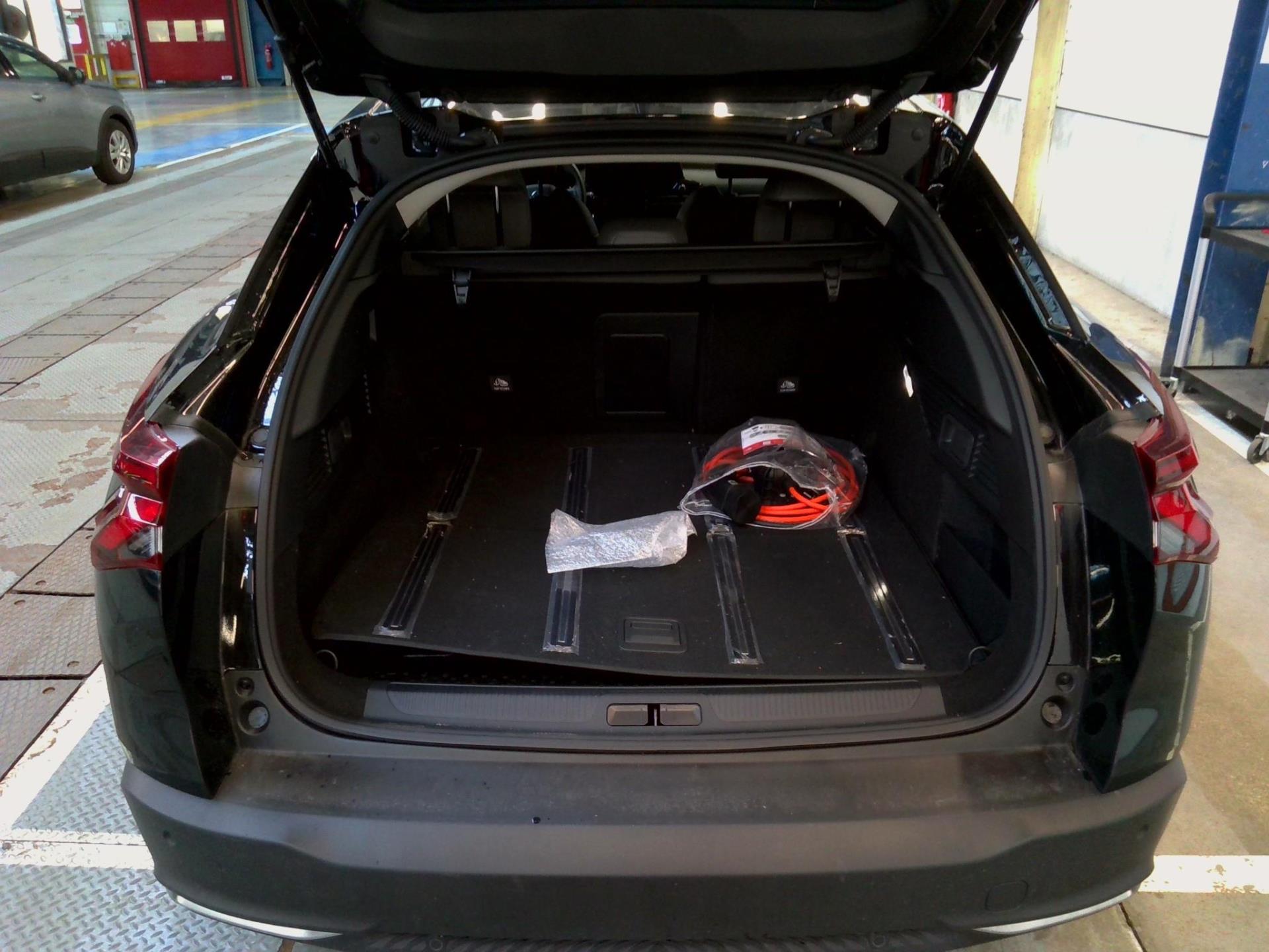 Citroen C5 X Hybride Rechargeable 225 S&S e-EAT8 Shine 2024