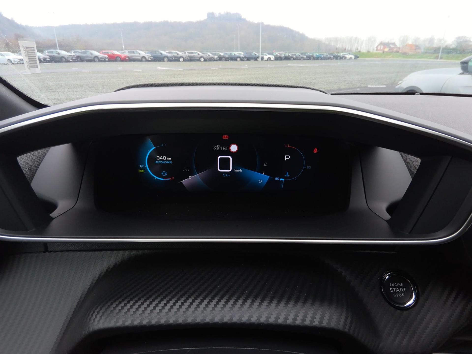 Peugeot 208 PureTech 100 S&S EAT8 GT 2023
