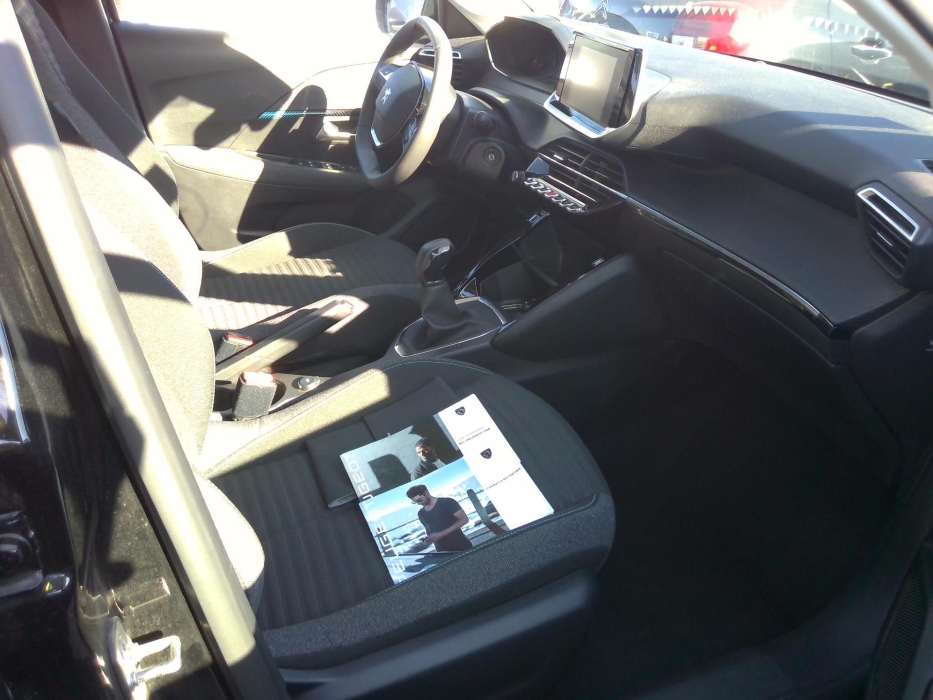 Peugeot 208 PureTech 75 S&S BVM5 Style 2023