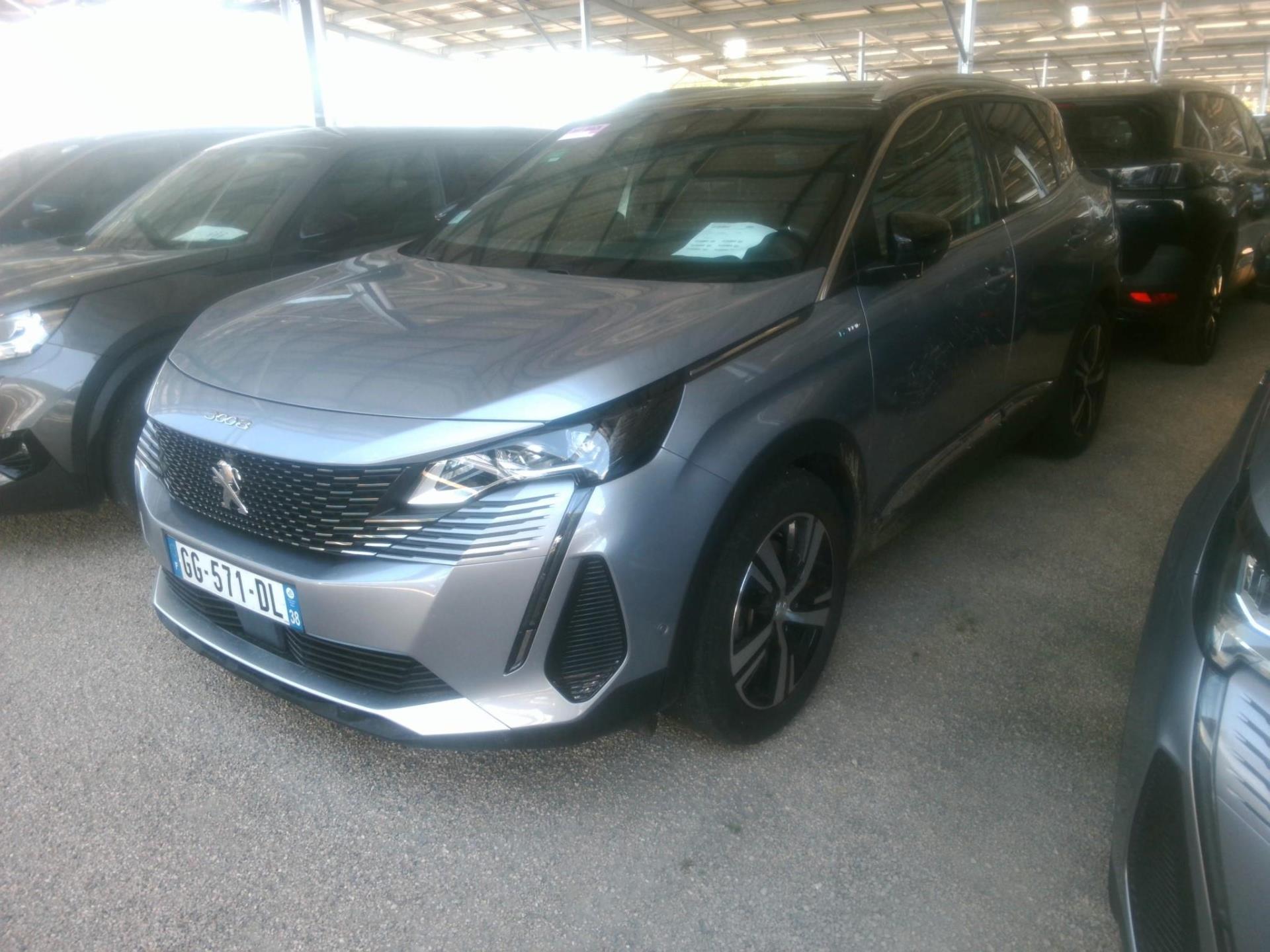 NV 3008 SUV