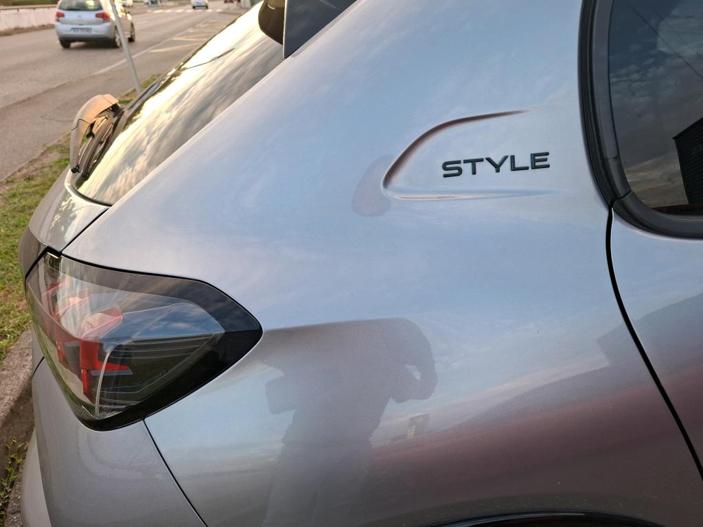 Peugeot 208 Electrique 50 kWh 136ch Style 2023
