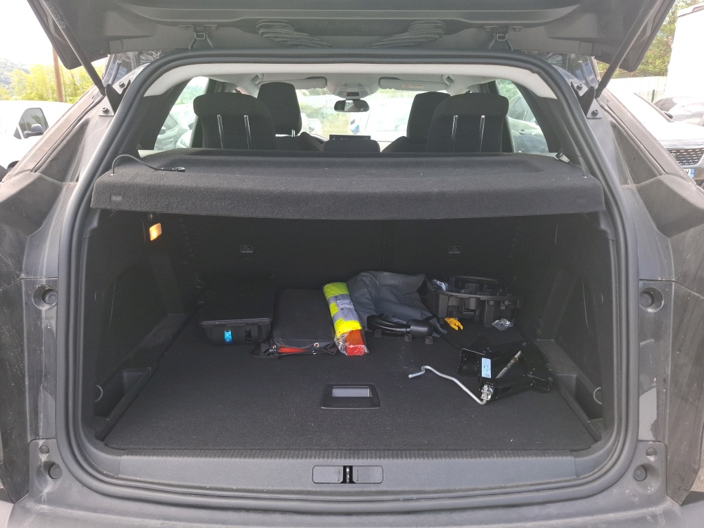 Peugeot 3008 BlueHDi 130ch S&S EAT8 Active Pack 2022